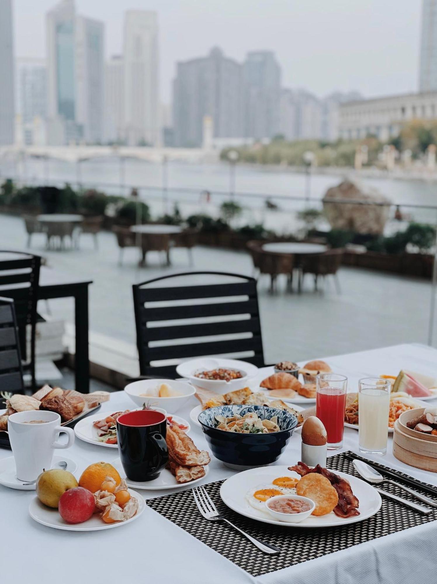 The St Regis Tianjin Hotel Bagian luar foto